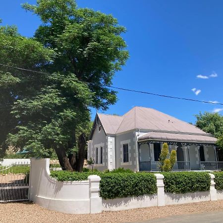 3 Queen Street Calitzdorp Bagian luar foto
